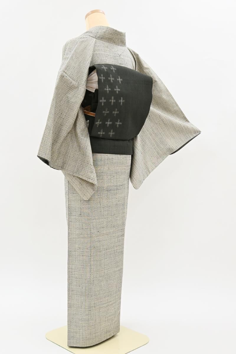 小千谷紬 ブルーグレー系 小千谷紬 ブルーグレー系 ⭐️小千谷紬 ブルーグレー系 - メルカリ