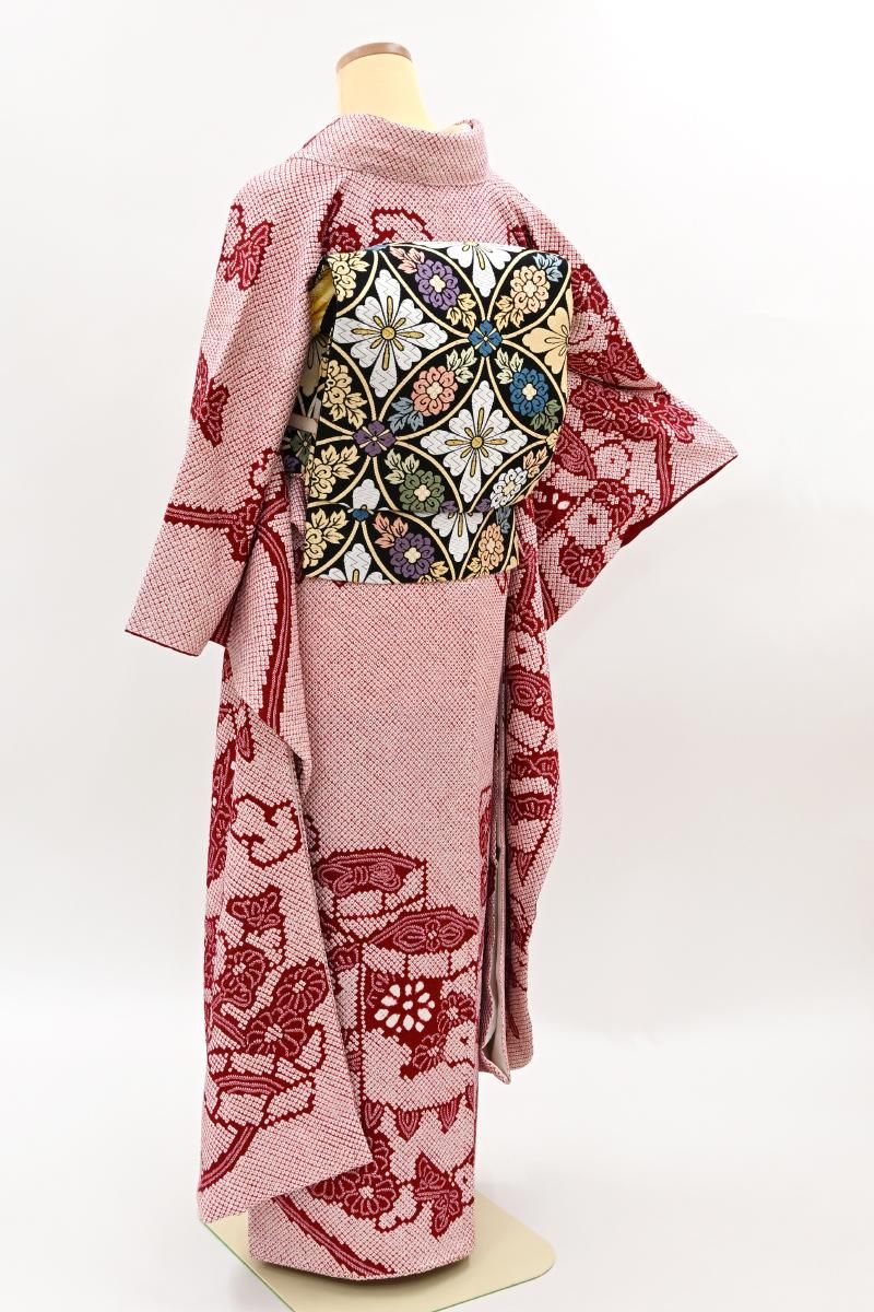 【春】20835o 振袖　絞り　七宝　紗綾形　雪芝に古典風景文様　着物 銀座【B-4253】総絞り 振袖 深緋色 貝桶の図（長襦袢セット