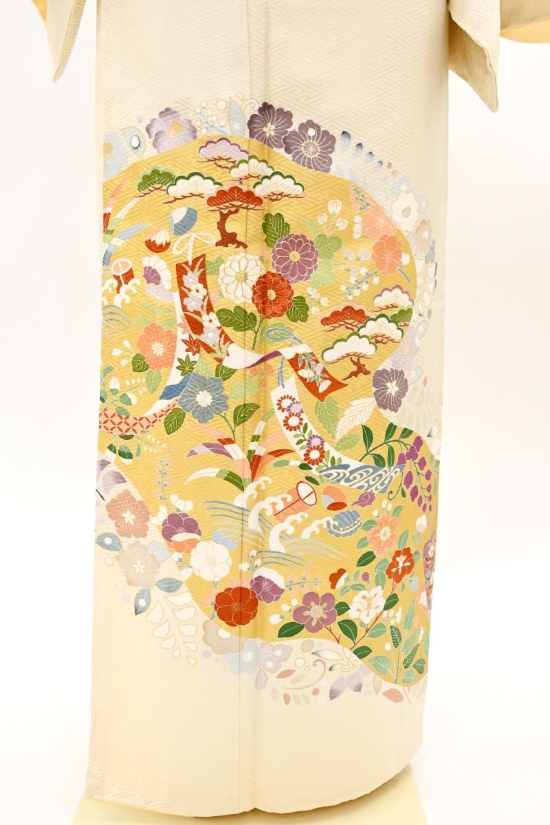 色打掛 桜と鳥の模様 111 色打掛 桜と鳥の模様 111 色打掛 桜と鳥の