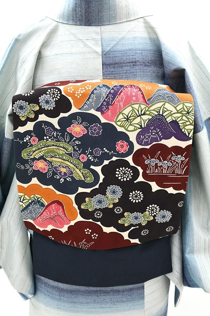 403mn66◆銀座きしや取扱い 染名古屋帯 ちりめん 更紗 バティック◆美品 銀座【H-0773】栗山工房製 縮緬地 型染 名古屋帯 多彩 雲に四季
