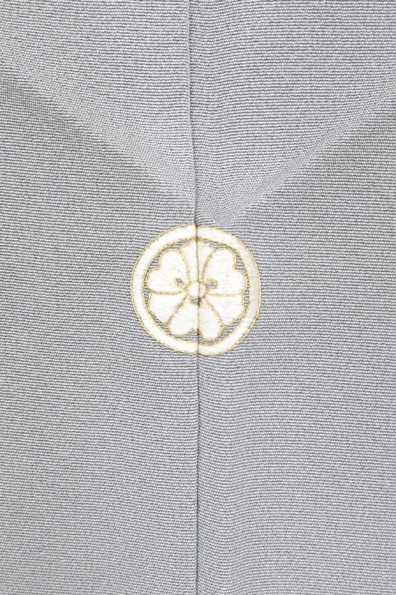 名門 青柳謹製 奇翠工房 鳩羽鼠地越後上布訪問着 秋草・流水文様 絞り染に刺繍 名門 青柳謹製 奇翠工房 鳩羽鼠地越後上布訪問着 秋草・流水文様