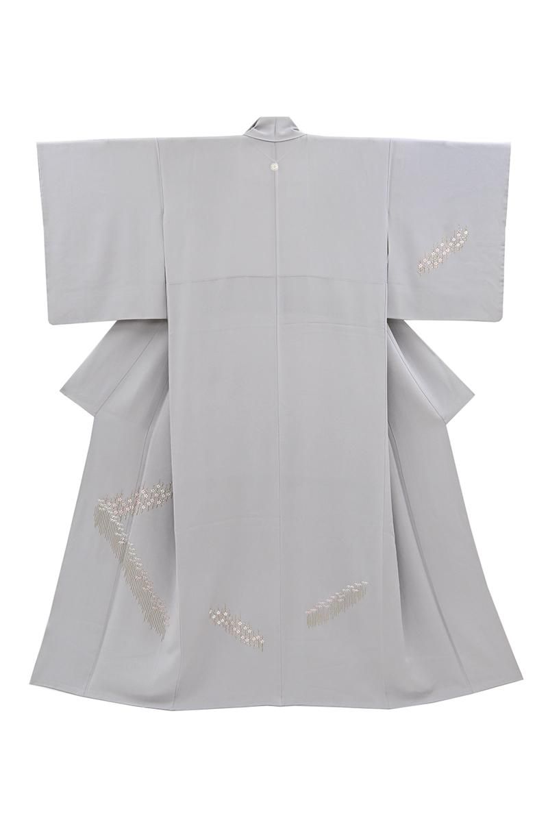 銀座【B-4270】繍一ッ紋 刺繍 訪問着 淡い鳩羽鼠色 竹と梅の図