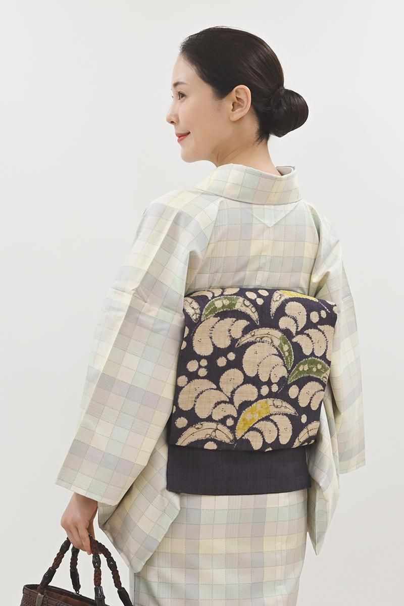 銀座【H-0763】森健持作 紬地 染名古屋帯 紺色 辻が花文（落款入