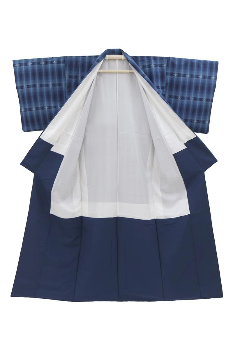 銀座【着物4619】日本工芸会正会員 真栄城喜久江作 琉球美絣 着物