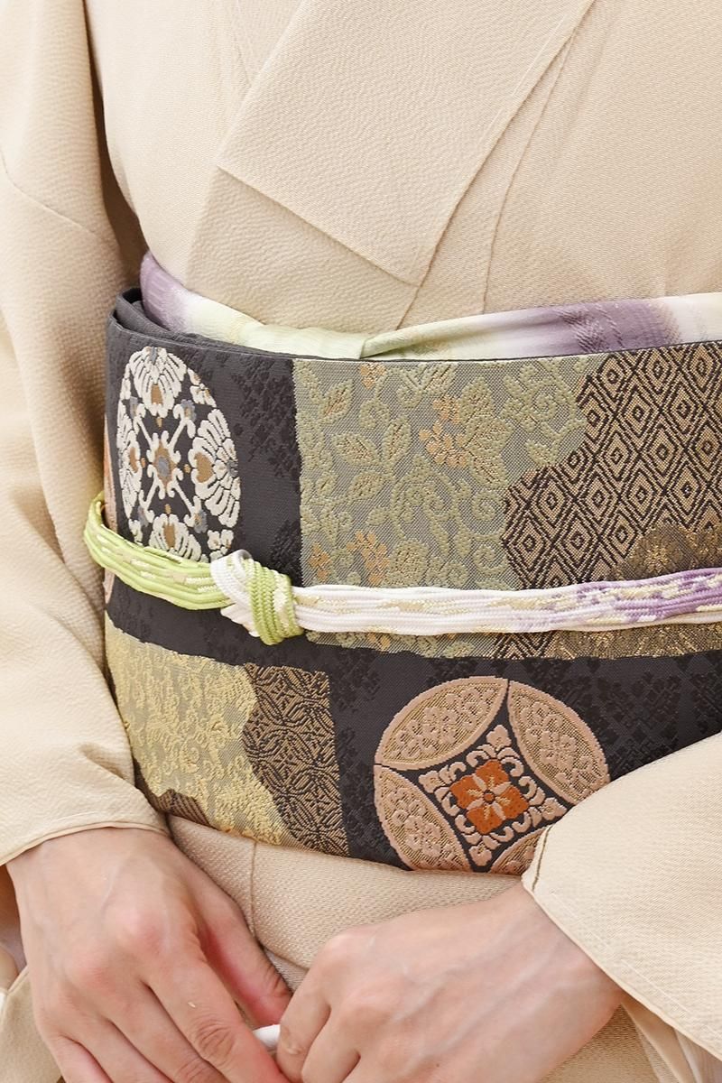 銀座【L-8455】袋帯 深い鳩羽鼠色 変わり市松に有職丸文 - 銀座きもの