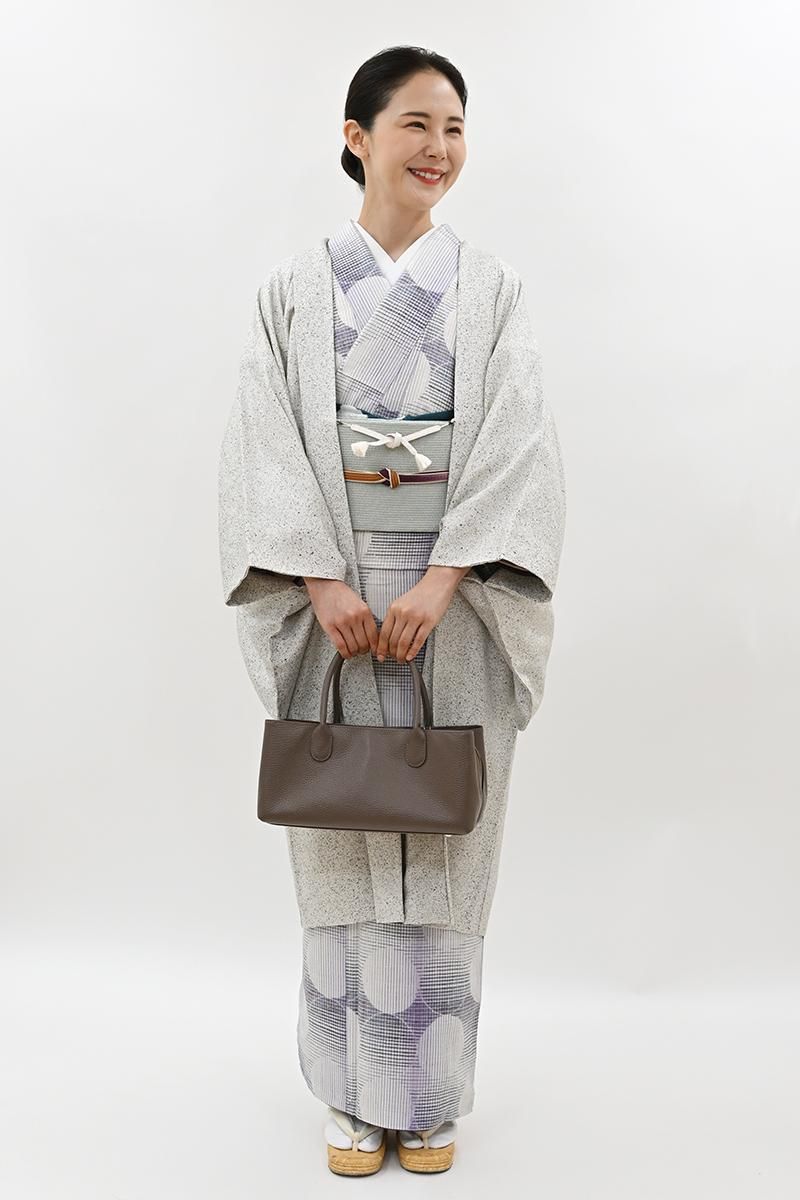 T3114★ 着物淡雪★未使用品 正絹　袷　付下げ　蝋たたき染　段違い幾何学模様 訪問着】H-30(たたき染めに金彩枝梅） | 髪結・レンタル着物 ヘア