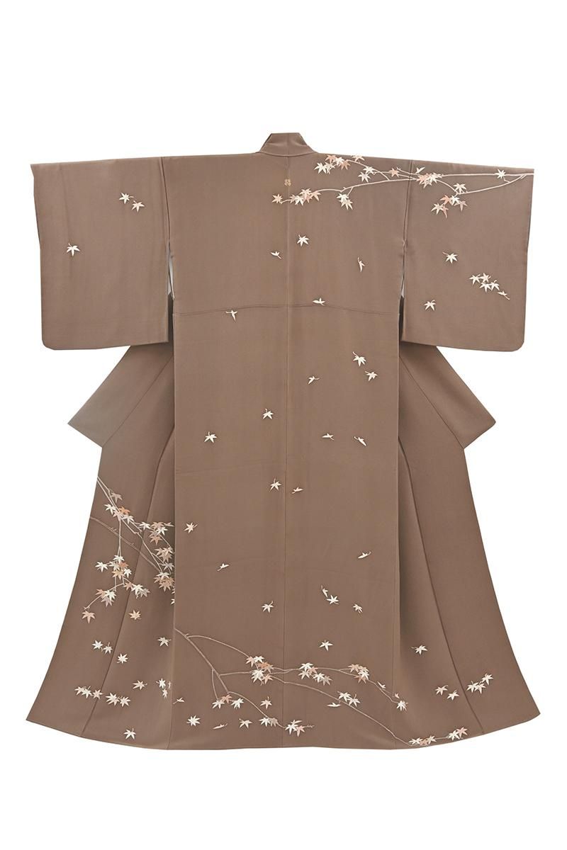 銀座【B-4307】繍一ッ紋 縮緬地 訪問着 黄櫨染色 紅葉の図（伊達