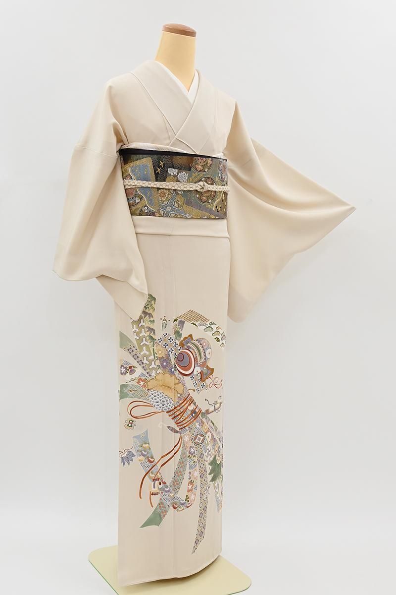 銀座【B-4323】染三ッ紋 色留袖 象牙色 束ね熨斗に宝尽くし文 :身丈