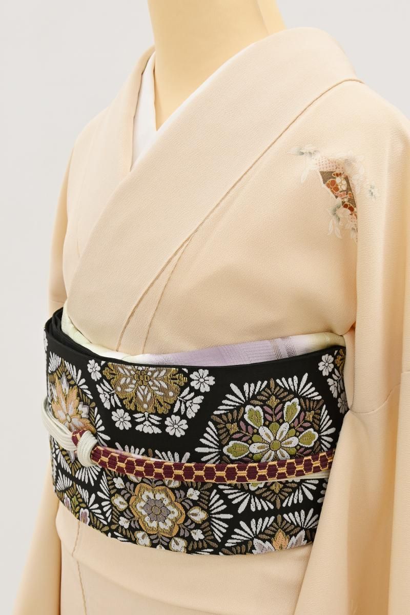 極美品】西陣老舗機元「丸勇」「雪輪文様 琳派王朝花文文様」唐織刺繍 黒地