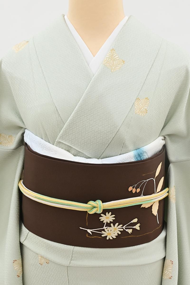 銀座【H-0822】塩瀬地 染名古屋帯 マルーン色 野の花の図 - 銀座きもの