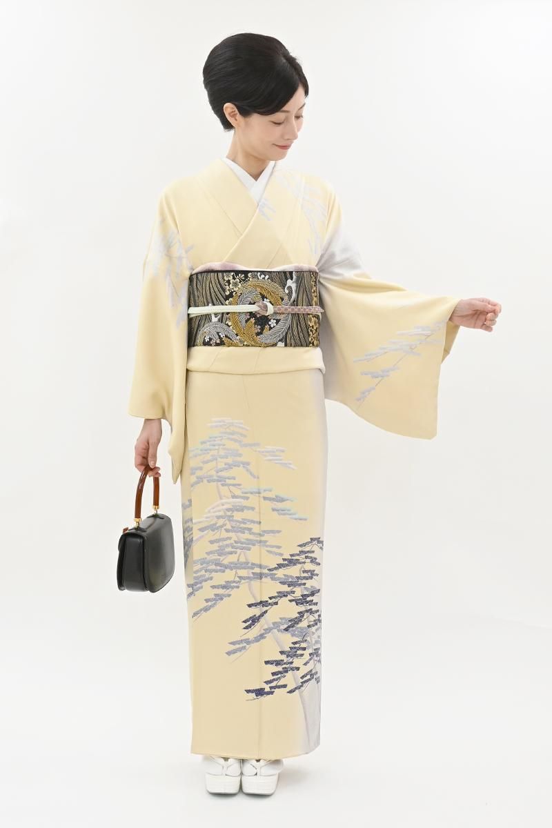 銀座【B-4298】日本工芸会正会員 吉田喜八郎作 訪問着 蒸栗色 松の図