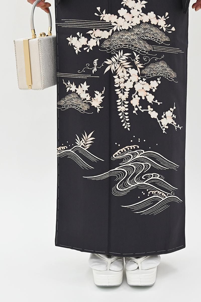 銀座【B-4296】付下げ 黒紫色 波に四季花文（反端付）（N） :身丈161