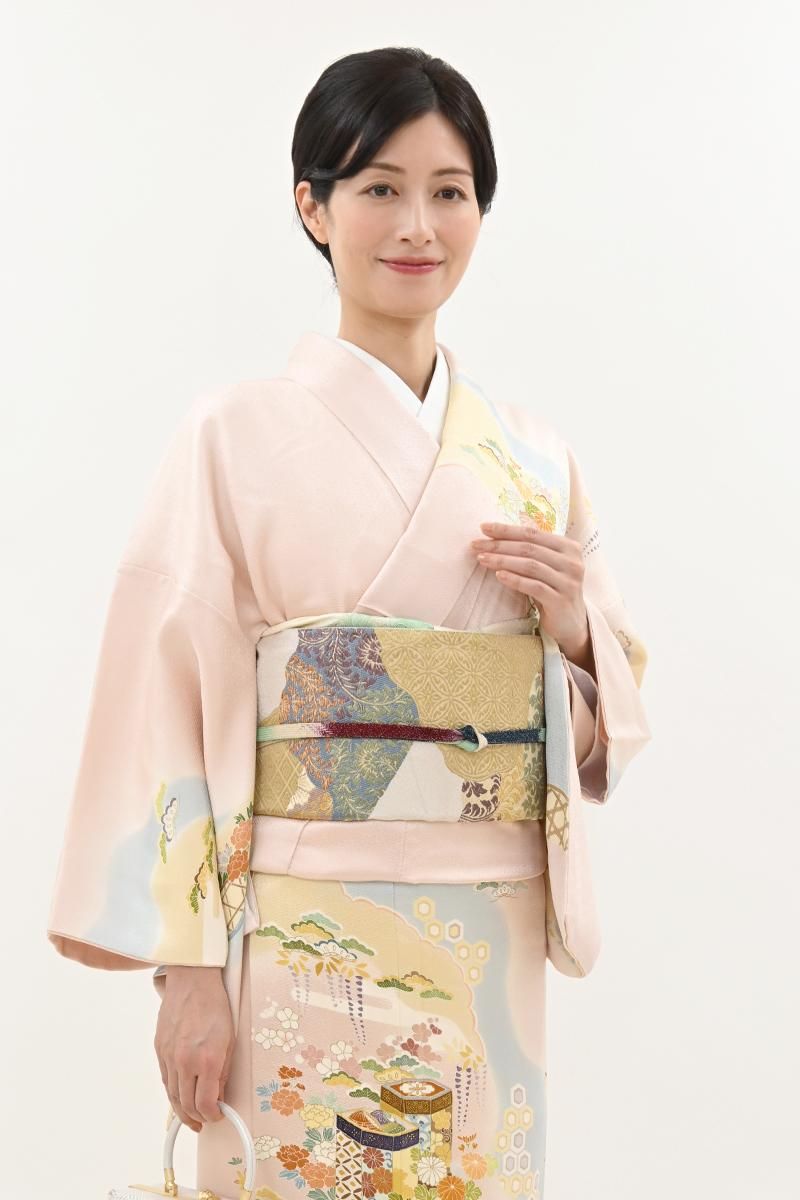 銀座【L-8496】西陣 山口織物製 袋帯 乳白色 道長取りに名物裂文