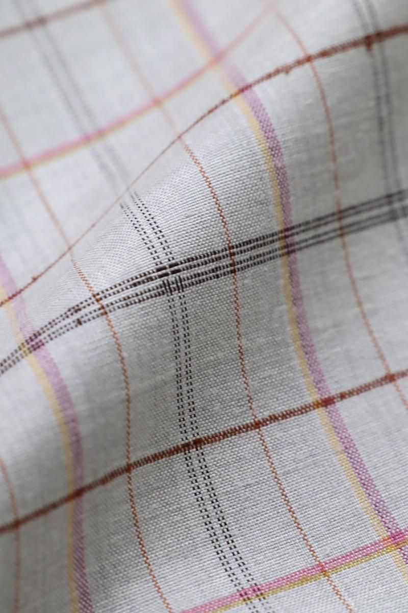 銀座【着物4652】本場久米島紬 ゆうな染 格子文（反端 証紙付）:身丈