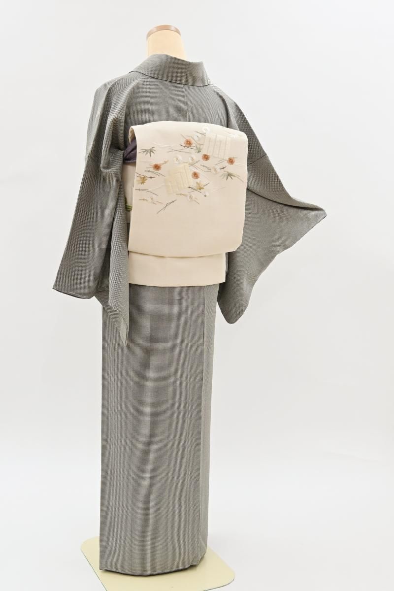 銀座【C-3331】江戸小紋 潤色 角通し（反端付） :身丈156/裄67/細め