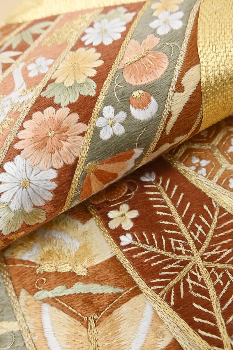 唐織刺繍袋帯 銀座【L-8573】刺繍 袋帯 金色 束ね熨斗文 - 銀座きもの青木｜長く大切