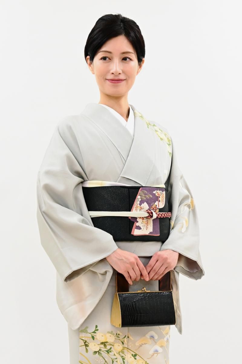 銀座【L-8559】刺繍 袋帯 黒色 誰が袖文 - 銀座きもの青木｜長く大切に