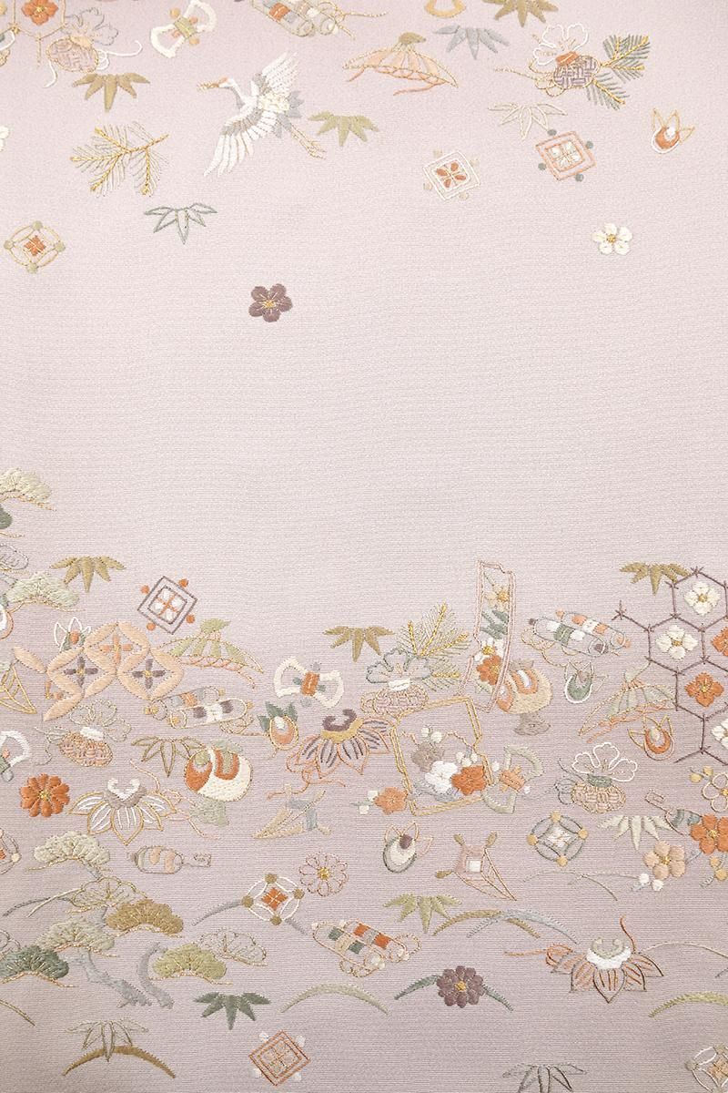 604mh38〇訪問着 三つ紋 身幅広め 地紋 刺繍 風景 松竹梅 紫〇美品 銀座【B-3989】刺繍 訪問着 黒紫色 松竹梅の図 :身丈157/裄65 - 銀座