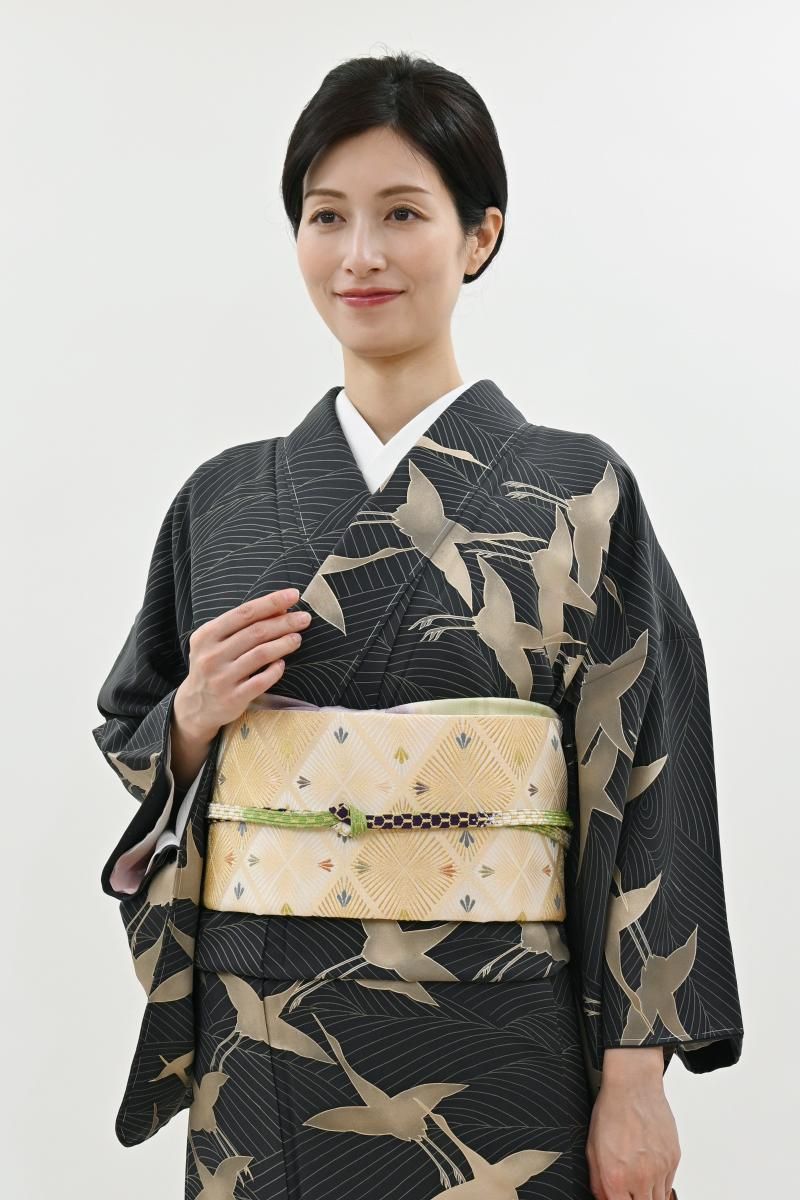 銀座【L-8552】織匠十一代目篠屋宗兵衛 袋帯 象牙色 松菱文（落款入