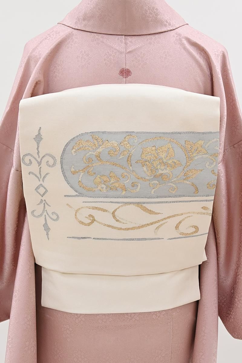 名古屋帯 白銀 唐花 白汚し お仕立て込み 名古屋帯 白銀 唐花 白汚し お仕立て込み - メルカリ