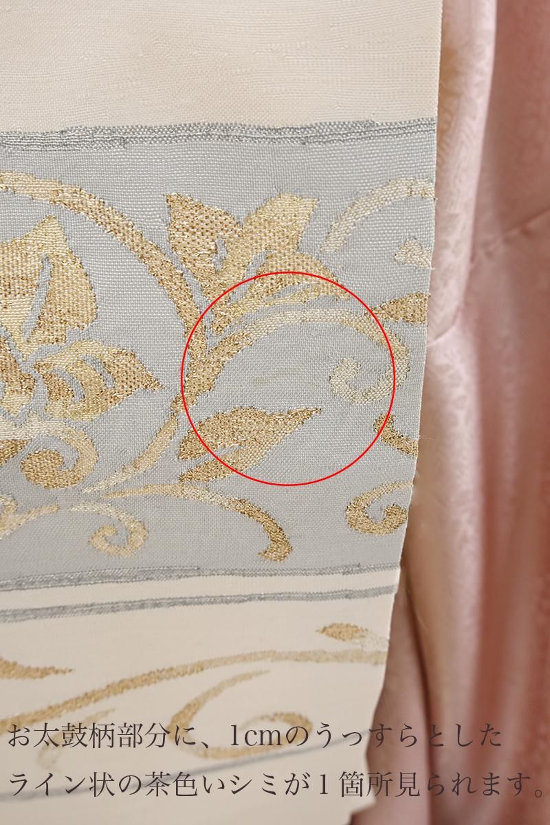 名古屋帯 白銀 唐花 白汚し お仕立て込み 名古屋帯 白銀 唐花 白汚し お仕立て込み - メルカリ