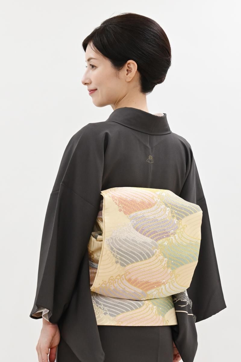 銀座【L-8555】袋帯 薄卵色 波文 - 銀座きもの青木｜長く大切に着続け