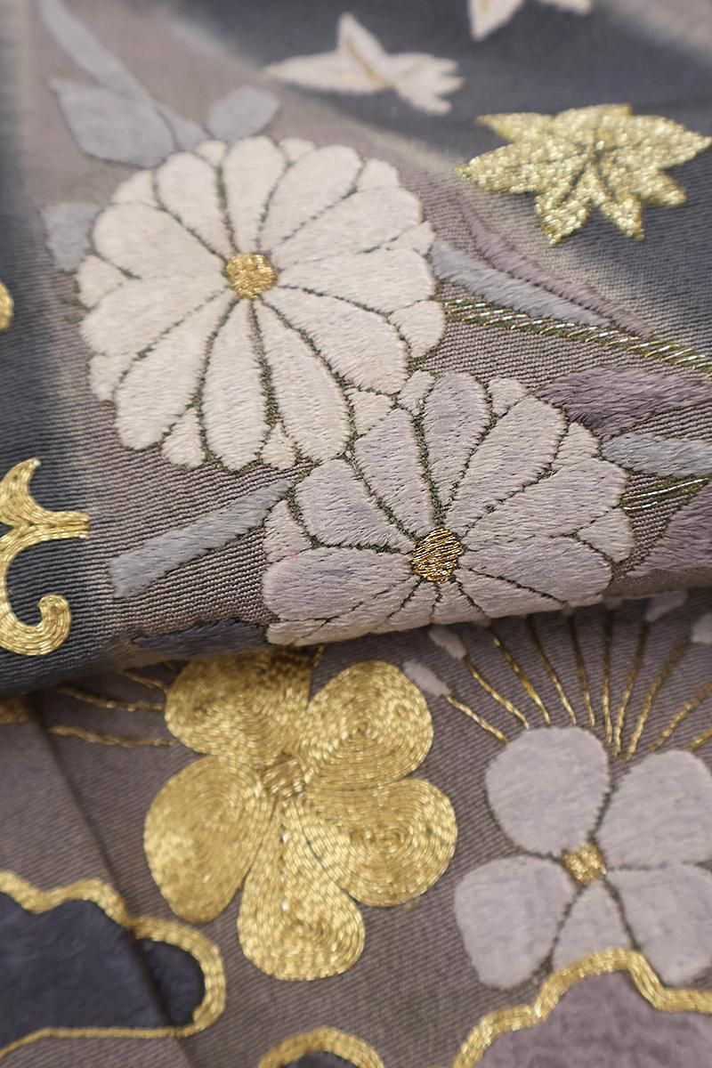 銀座【着物4669】繍一ツ紋 刺繍訪問着 吉祥文：身丈156/裄66 - 銀座