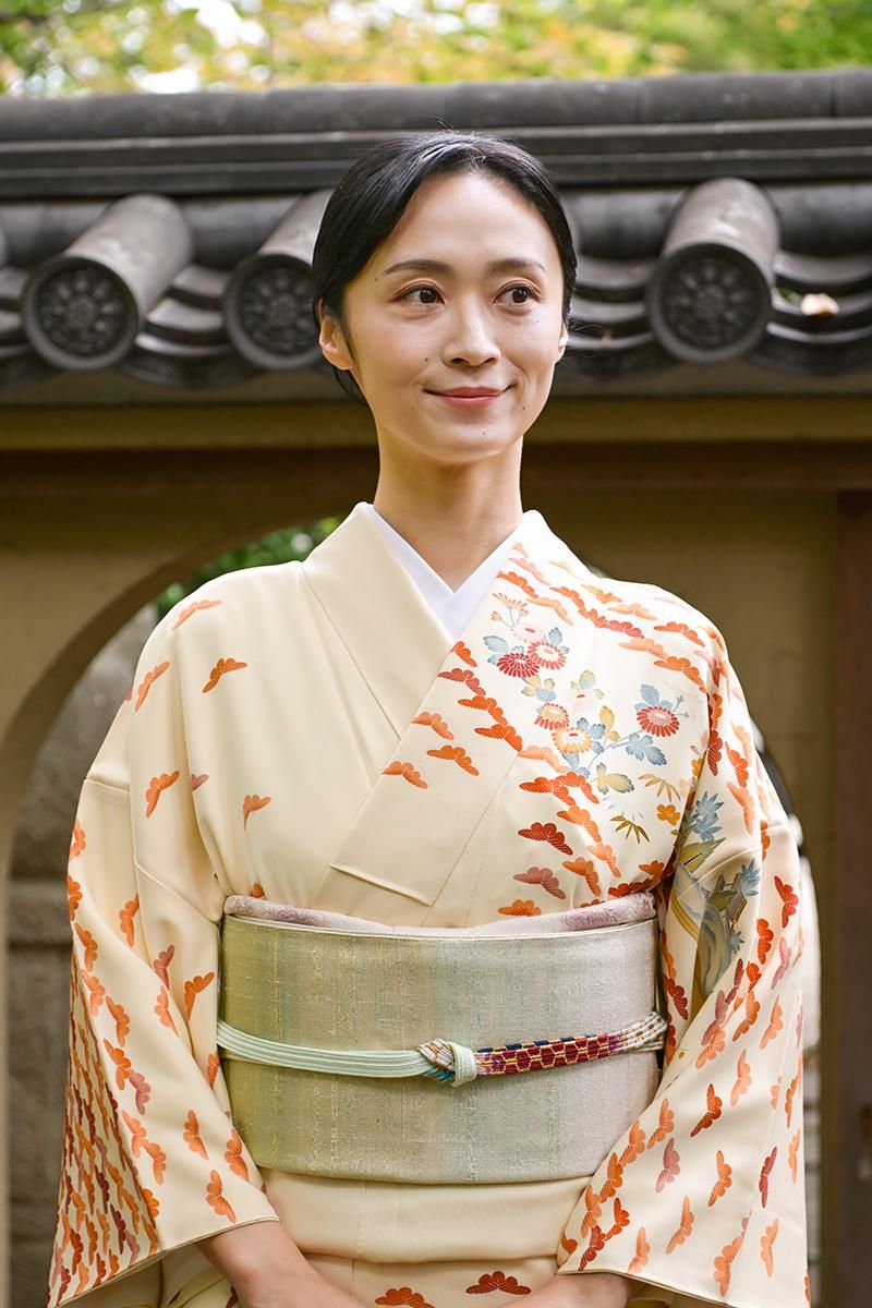 銀座【帯5853】西陣桝屋高尾製 ねん金綴錦 袋帯「板締段霞文」 - 銀座