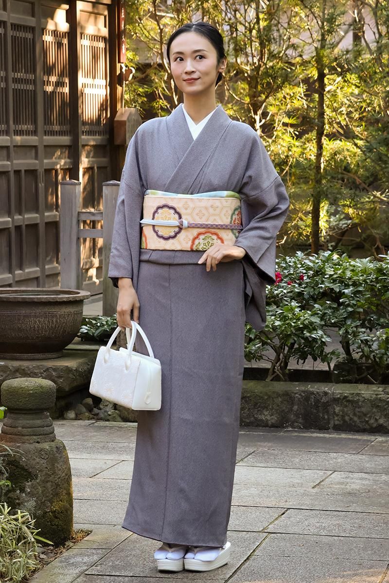 銀座【着物4677】日本工芸会正会員 藍田正雄作 繍一ッ紋 江戸小紋