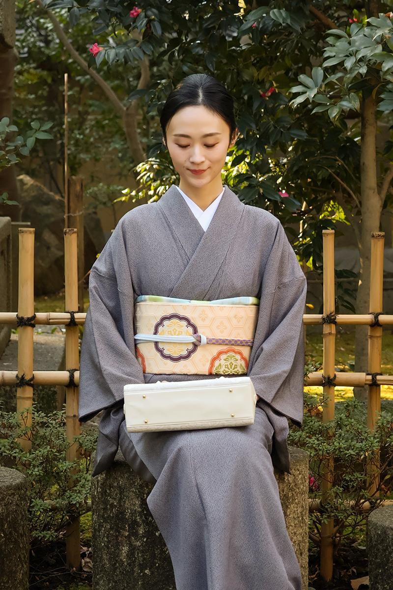 銀座【着物4677】日本工芸会正会員 藍田正雄作 繍一ッ紋 江戸小紋