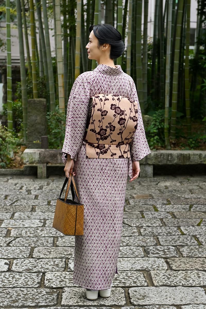 きものヱビス■ 南部 紫根染 紬地きもの 草紫堂 証紙付 裄長め 裄68㌢ 銀座【着物4683】草紫堂製 南部絞紫根染 着物 :身丈158/裄66.5 - 銀座