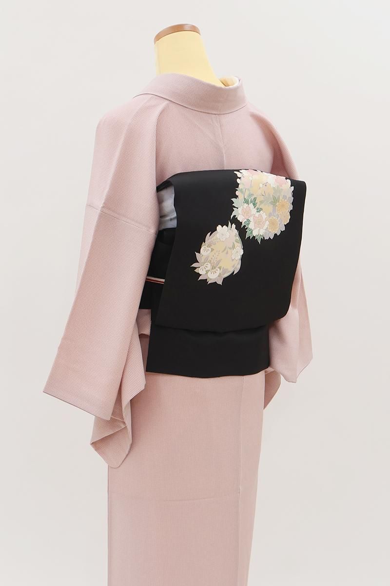 銀座【H-0902】塩瀬地 染名古屋帯 蝋色 四季花の丸（反端付） - 銀座