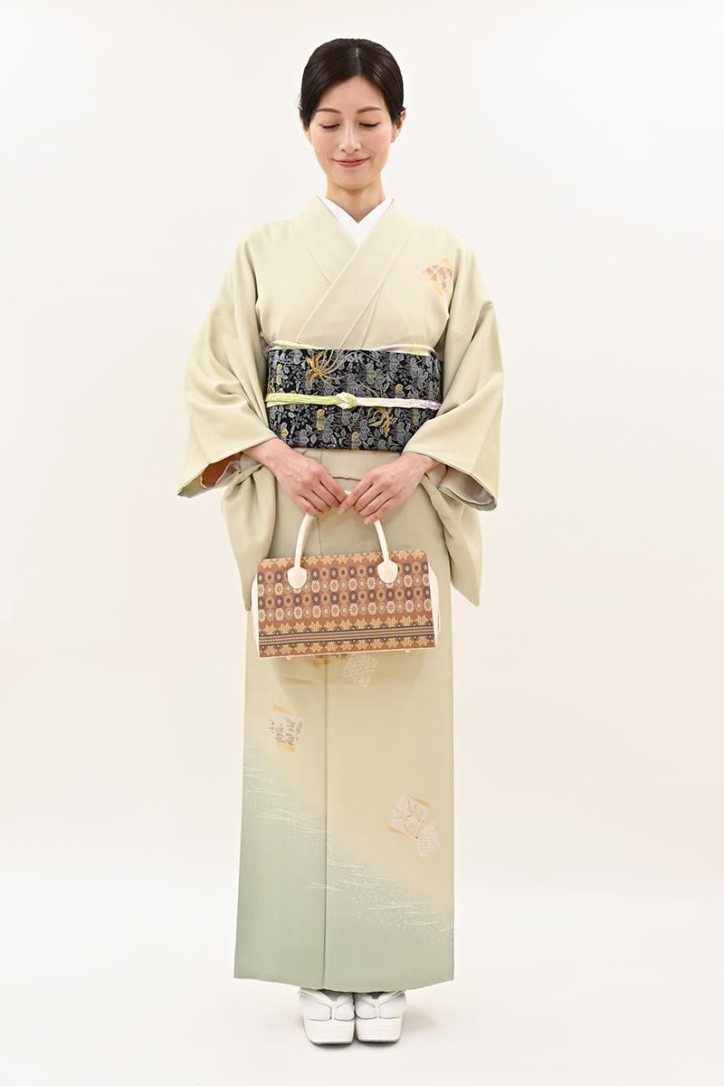 G-3419】利休バッグ 浅緋色 いちご錦文 - 銀座きもの青木｜長く大切に