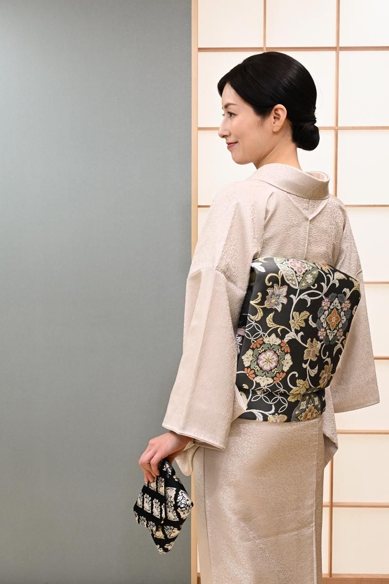 銀座【H-0928】西陣製 織名古屋帯 鈍色 唐草に七宝華文 （証紙付）（N