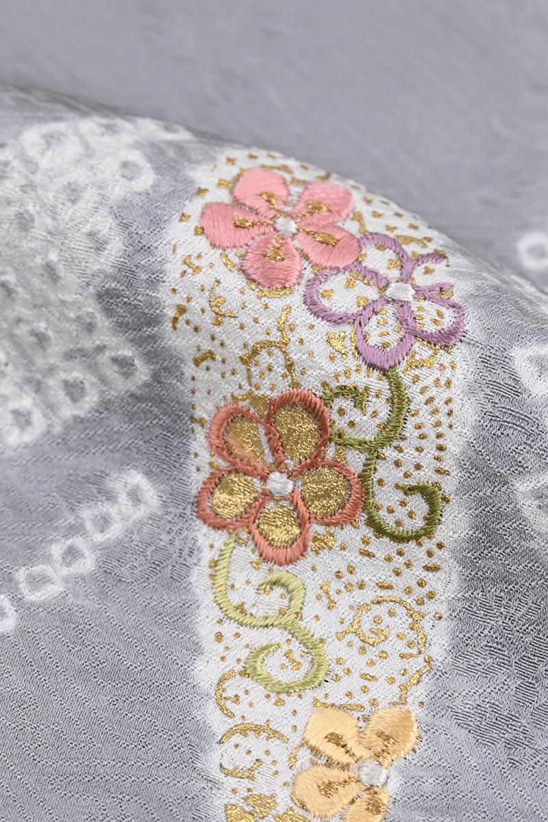 銀座【B-4410】繍一ッ紋 絞り染め 刺繍 訪問着 銀鼠色 笹に四季花の図