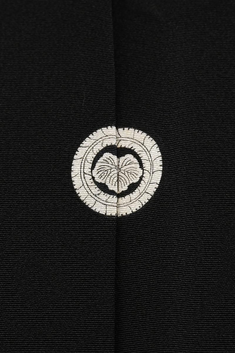銀座【B-4432】刺繍 染五ッ紋 黒留袖 貝桶の図 :身丈157/裄66 - 銀座