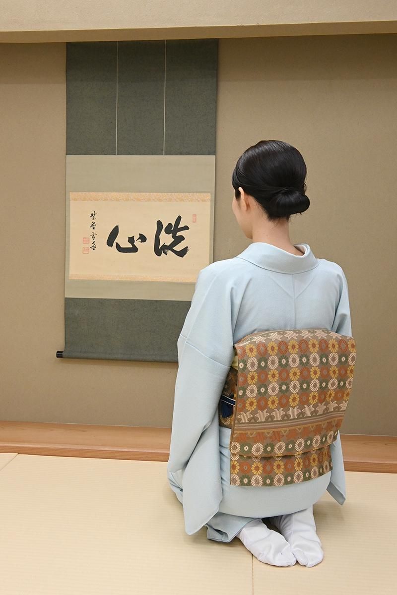 銀座【L-8723】袋帯 生壁色 横段にいちご錦など - 銀座きもの青木