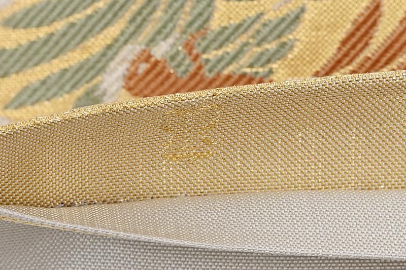 銀座【L-8773】西陣 川島織物製 本袋帯 金色 雲取りに有職文（落款入