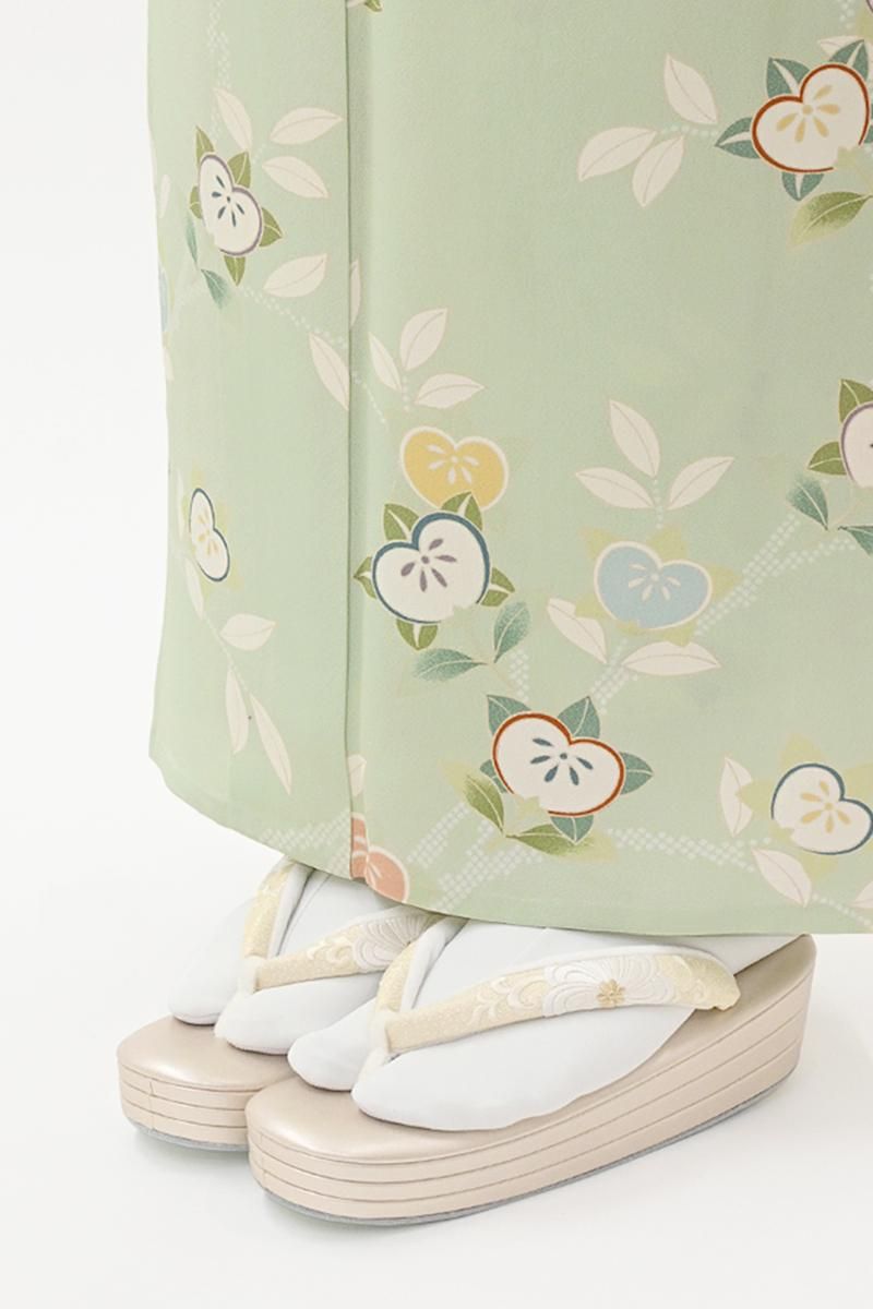 G-3423】京都衿秀 草履 枯野色 唐花文刺繍入り鼻緒（M/Lサイズ）：高さ