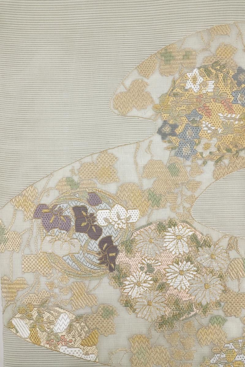 【新品】　献上柄　紗　ベージュ系にシルバー 銀座【L-8893】西陣 帯屋捨松製 紗 袋帯 生成色×薄黒色 市松暈かしに二