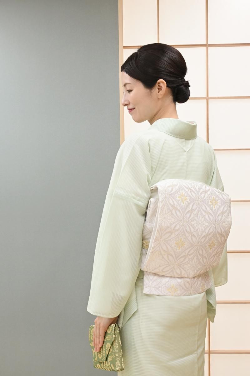 銀座【L-8947】西陣製 スリーシーズン 袋帯 卯の花色 七宝華文（証紙付
