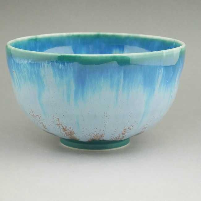 釉流彩(青)抹茶茶碗 治兵衛 - 京焼清水焼 松韻堂 釉流彩(青)抹茶茶碗 治兵衛 - 京焼清水焼 松韻堂