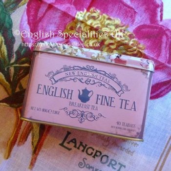 <img class='new_mark_img1' src='https://img.shop-pro.jp/img/new/icons20.gif' style='border:none;display:inline;margin:0px;padding:0px;width:auto;' />★Sale!【New English Teas】English Fine Tea  Breakfast  PINK <br>ニューイングリッシュティーズ ファインティー ブレックファースト ピンク缶