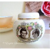 <img class='new_mark_img1' src='https://img.shop-pro.jp/img/new/icons47.gif' style='border:none;display:inline;margin:0px;padding:0px;width:auto;' />Prince Charles & Lady Diana Royal Wedding Jar 1981<br>ヴィンテージ プリンスチャールズ＆レディダイアナ ロイヤルウエディング ジャー