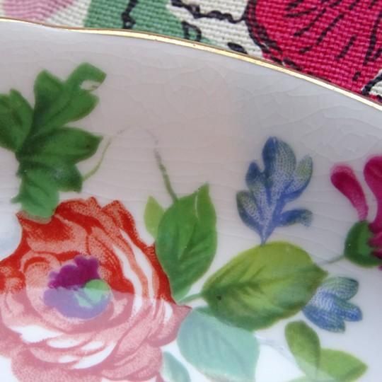 美品、ネイティブ格雷斯中国 グレースチャイナ＃アンティーク・キャニスター(丸) 美品、ネイティブ格雷斯中国 グレースチャイナ＃アンティーク