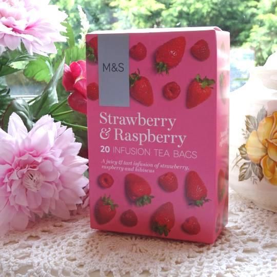 【M&S】Strawberry & Raspberry Infusion マークス＆スペンサー 