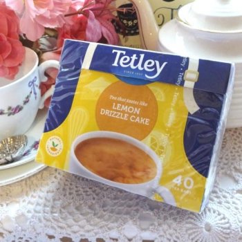 <img class='new_mark_img1' src='https://img.shop-pro.jp/img/new/icons15.gif' style='border:none;display:inline;margin:0px;padding:0px;width:auto;' />Tetley Lemon Drizzle Cake Tea Bags <br>ƥȥ꡼㡡ɥꥺ륱ƥХå