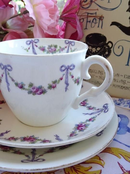 コリンウッド＊アンティーク＊パープルリボン トリオ