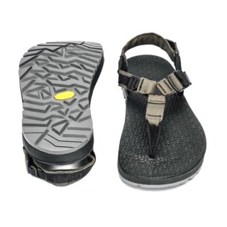 <img class='new_mark_img1' src='https://img.shop-pro.jp/img/new/icons16.gif' style='border:none;display:inline;margin:0px;padding:0px;width:auto;' />BEDROCK Cairn 3D Pro II Adventure Sandals Charcoal