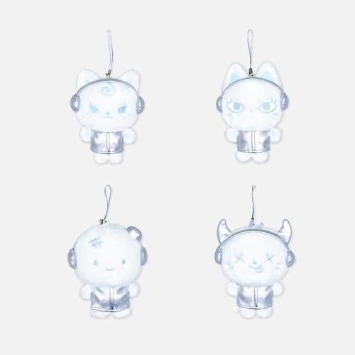 <img class='new_mark_img1' src='https://img.shop-pro.jp/img/new/icons13.gif' style='border:none;display:inline;margin:0px;padding:0px;width:auto;' />aespa - FANLIGHT DOLL KEY RING (SILVER ver.) / 2025-26 aespa LIVE TOUR [SYNK : aeXIS LINE] MD  ɥ